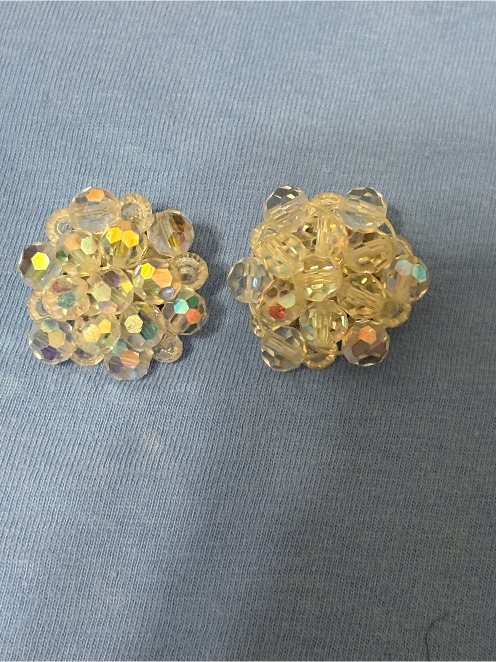 Signed JOMAZ VTG 1950s Aurora Borealis AB Crystal Dome Cluster Clip On Earrings